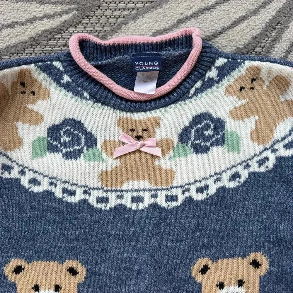 Vintage Young Classics Youth Girls’ Acrylic Teddy Bear Floral Sweater Size Small